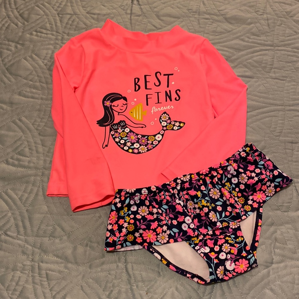 Carters 3T rash guard swimsuit set